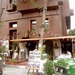 Otel Peripetie, İstanbul